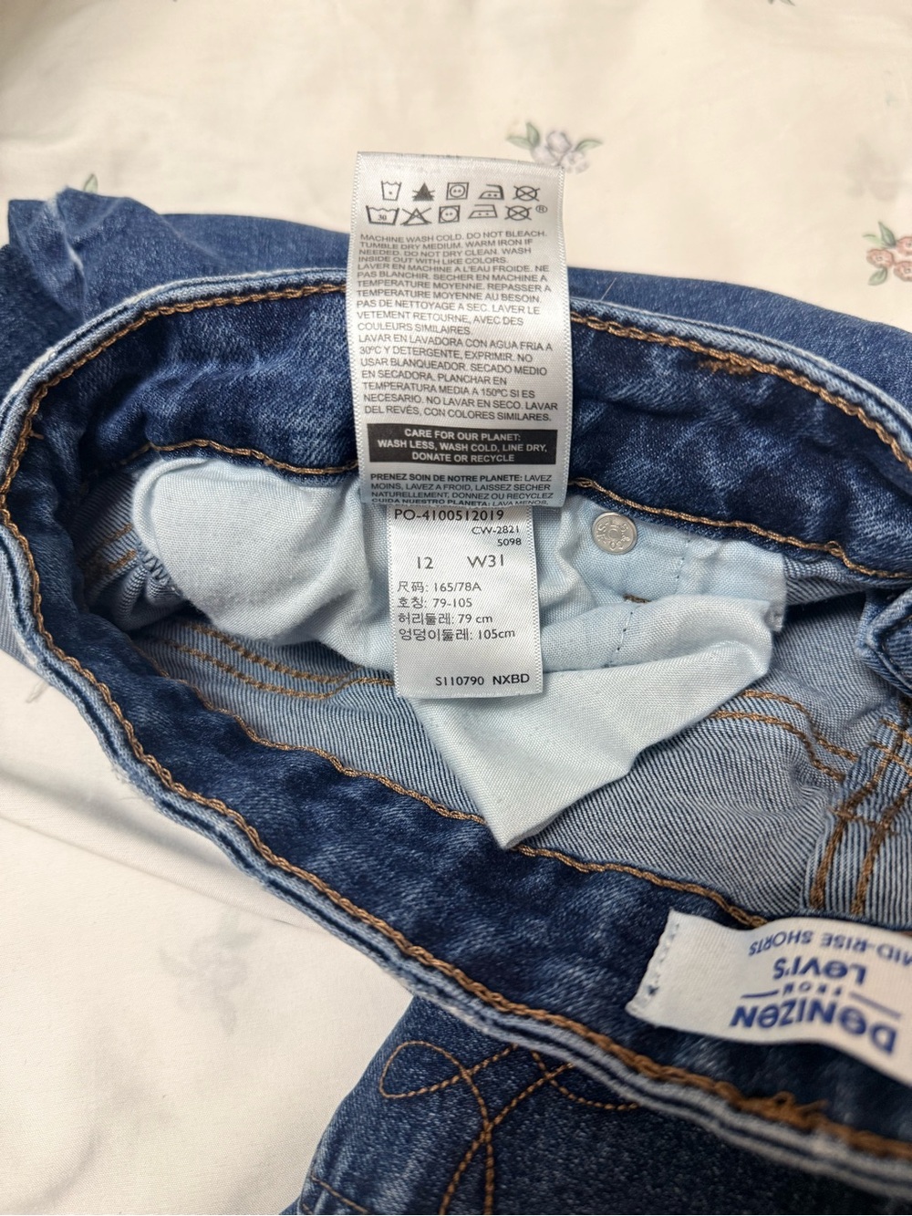 Levi’s shorts - Picture 10 of 10